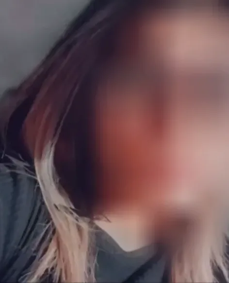 Andrea, 30