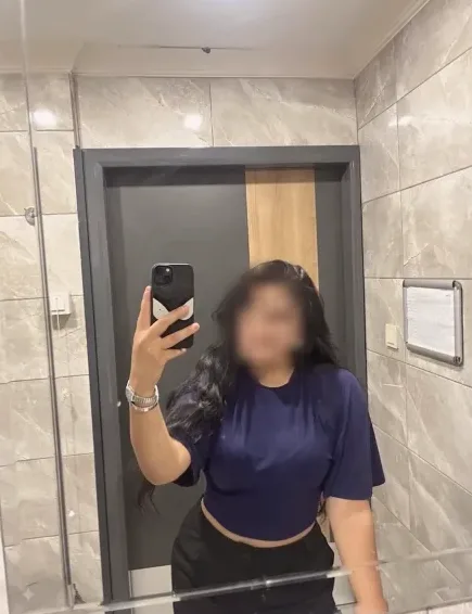 Angelika, 20