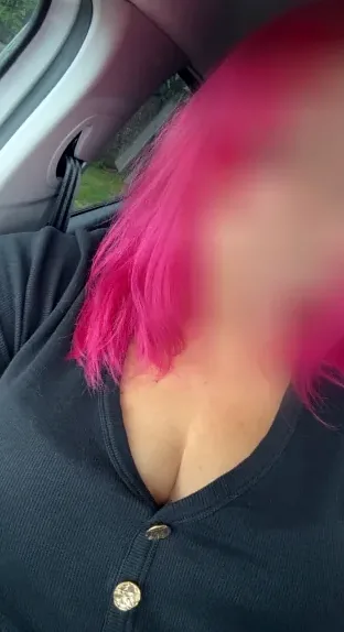 Aylin, 37