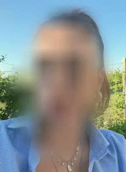 Celine, 28