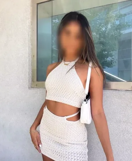 Elisa, 29