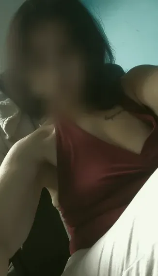 Fiona, 36