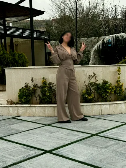 Lena, 34