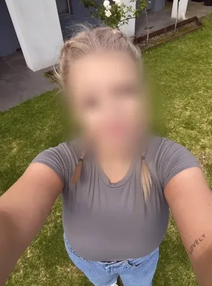 Marlene, 30