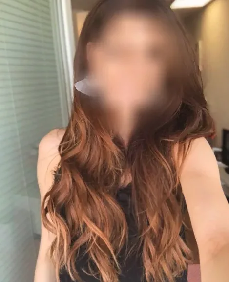 Stefanie, 35